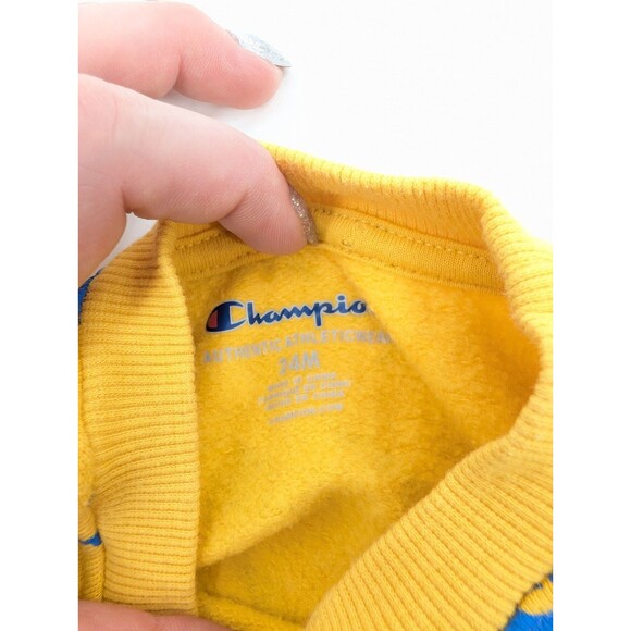 Champion Tommy Hilfiger Lot Toddler Boys Sweatsuit Bundle 6 Pieces Size 2T - Picture 10 of 10